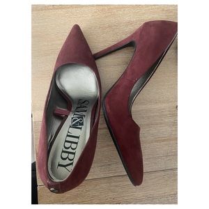 Maroon Pointe Pumps